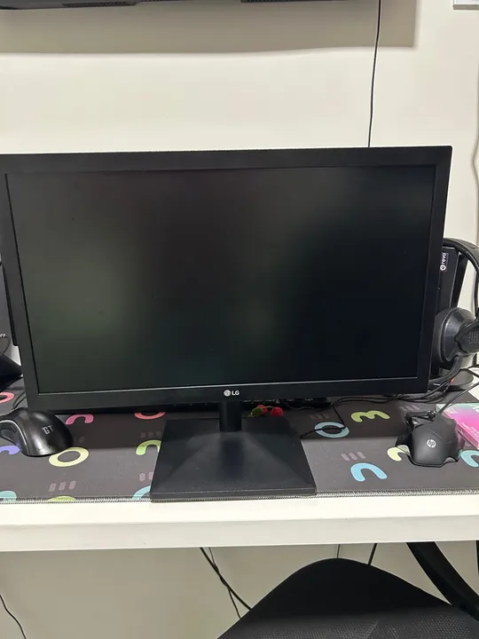 Monitor LG 19.5