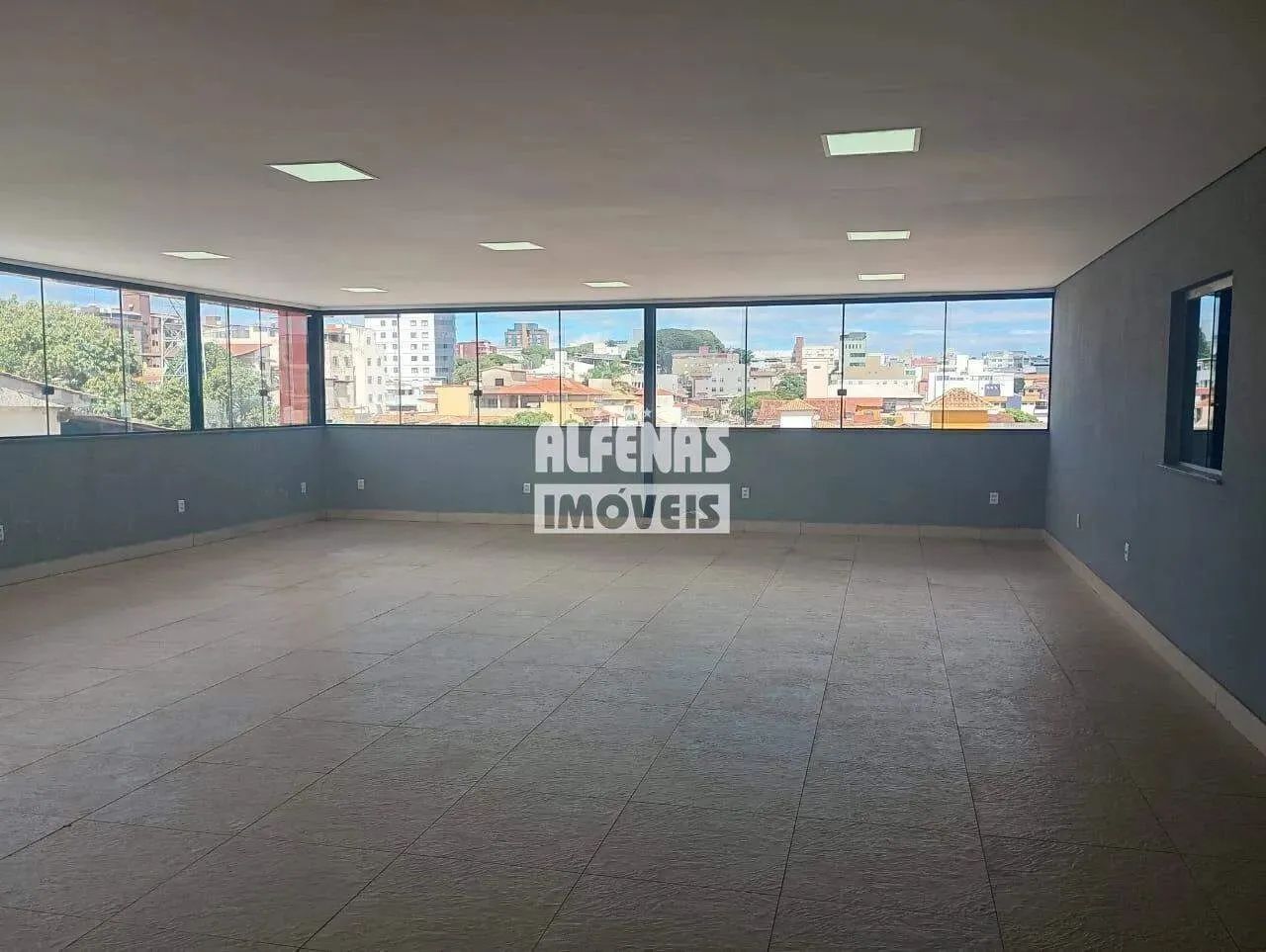 Andar corrido para aluguel no Bairro GLORIA