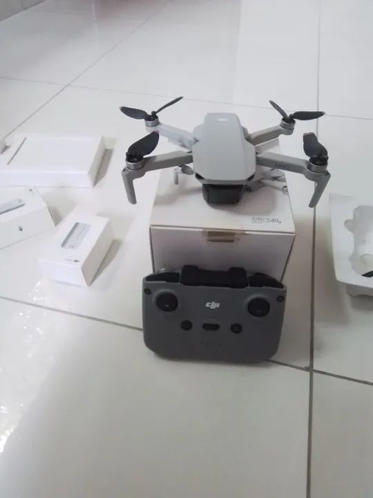 Drone DJI Mini 2 com 3 baterias , pouco usado