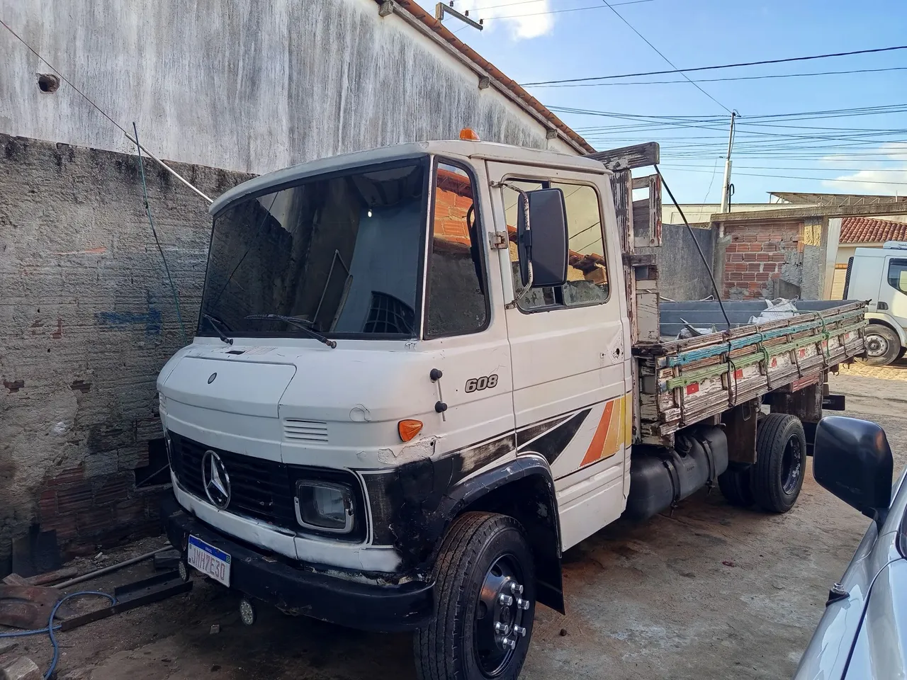 608 ano 79 pronta pra trabalhar