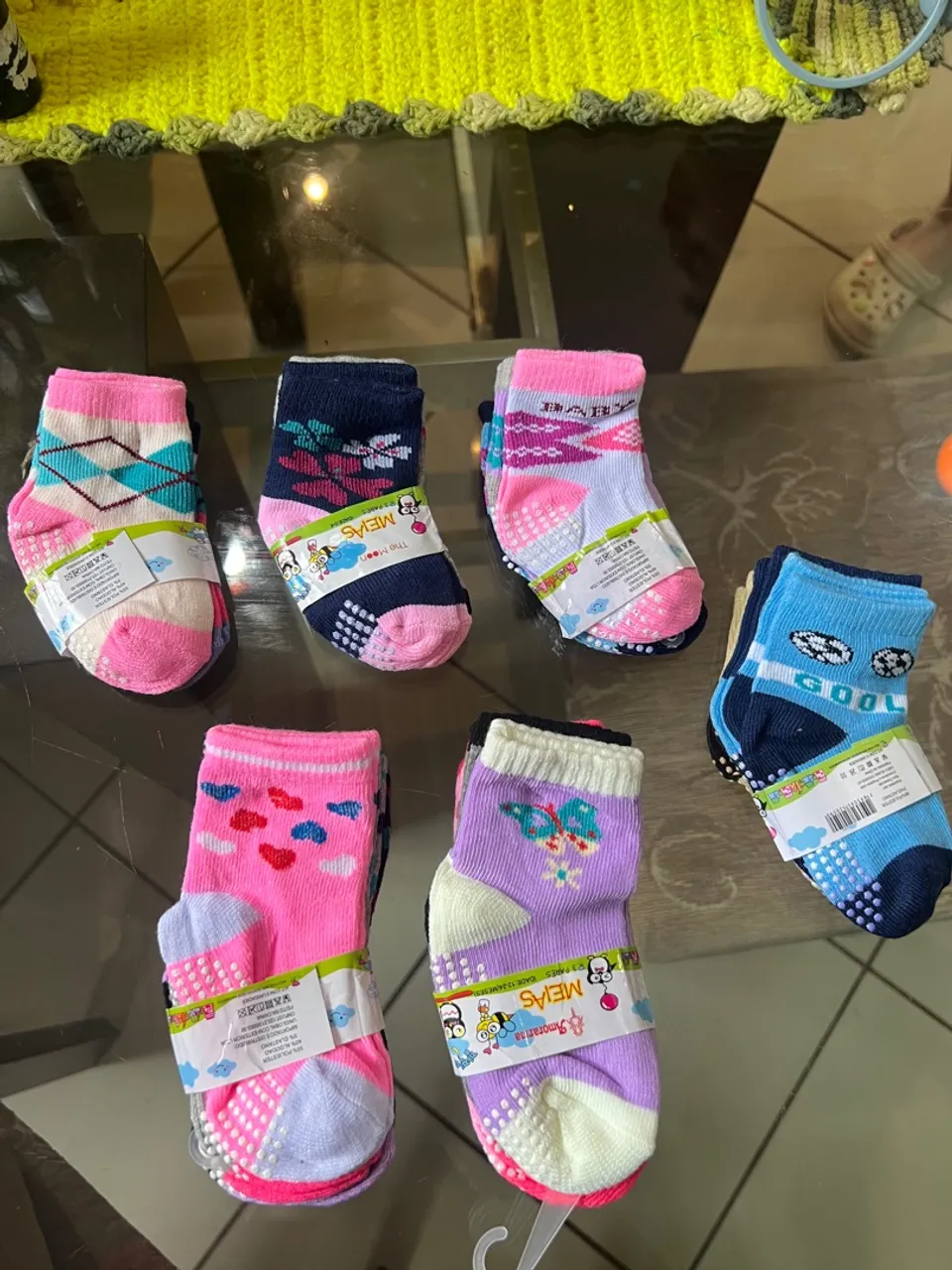 Meias de Bebê Antiderrapantes - Conforto e Estilo!