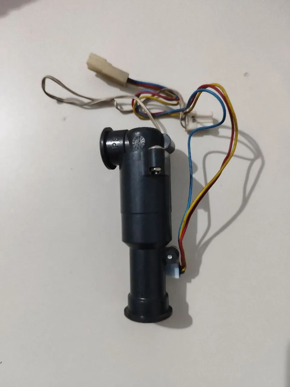 Fluxostato sensor de fluxo de água do aquecedor Bosch GWH 500 e Harman ye2200  - Foto 2