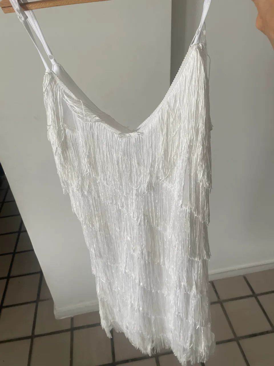 Vestido branco de franjas! R$ 85 - Foto 2