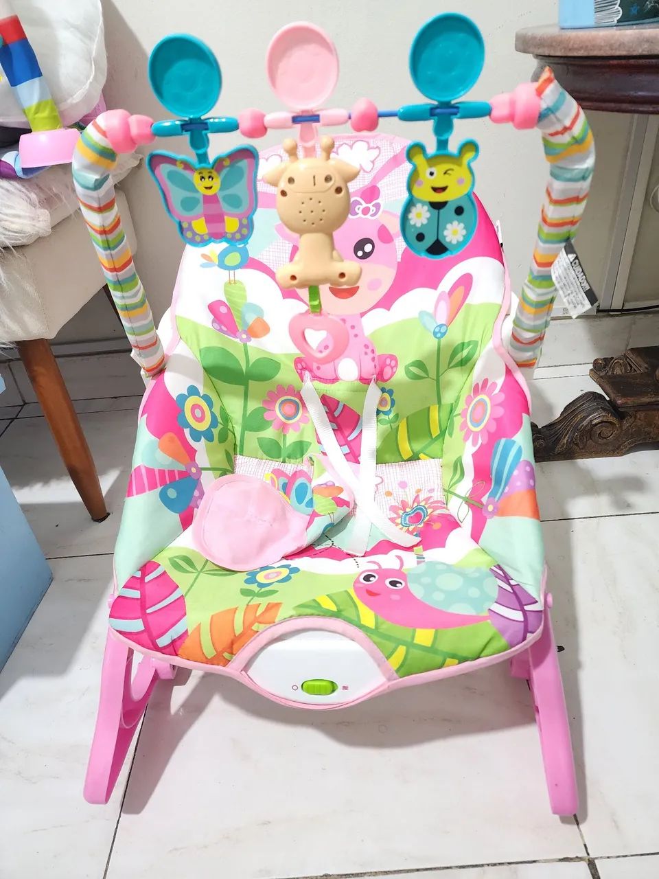 Cadeira de Descanso Infantil Vibratória 