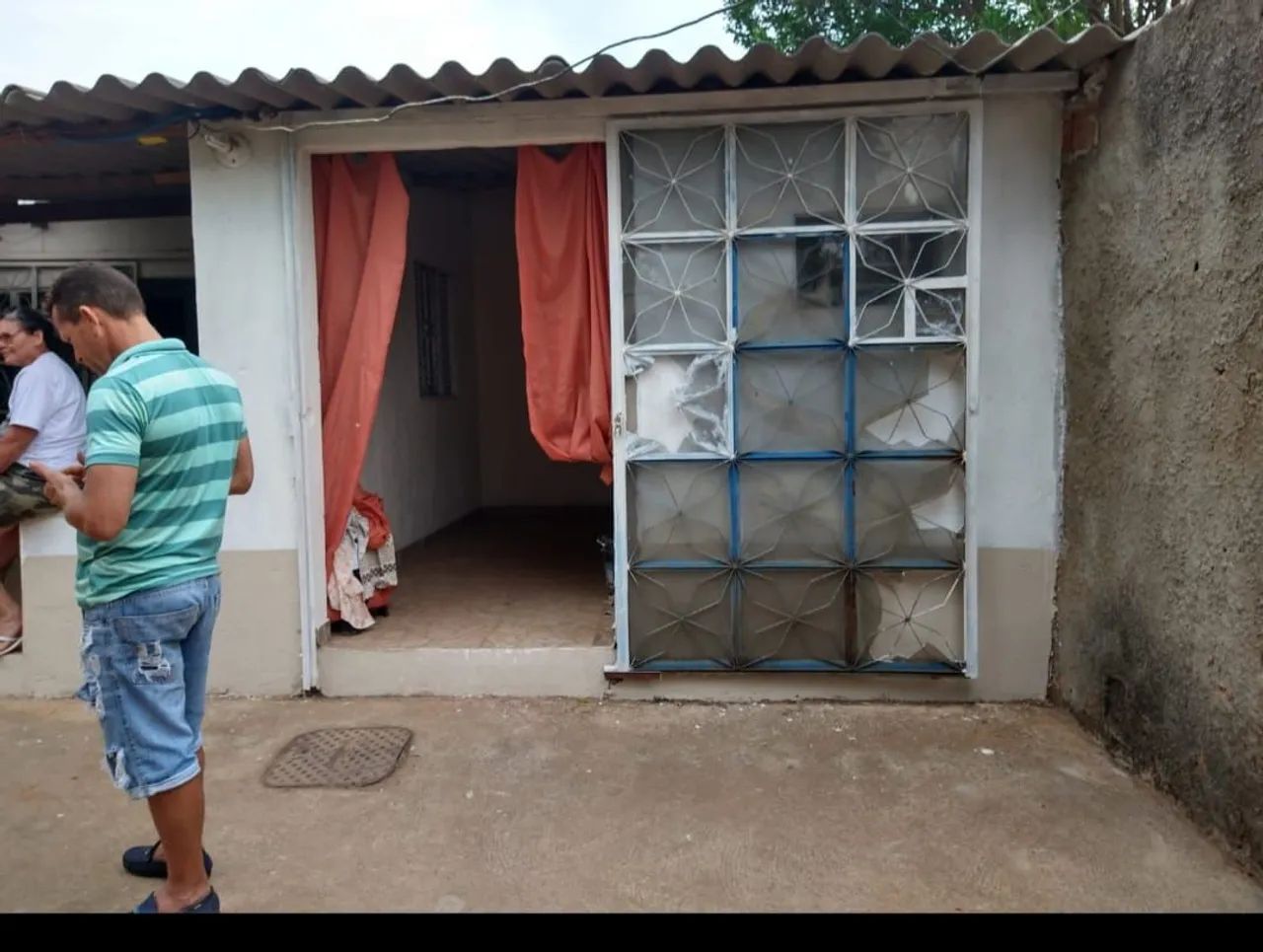 Aluguel 900 reais 2 casas no lote Jardim Zuleica  - Foto 3
