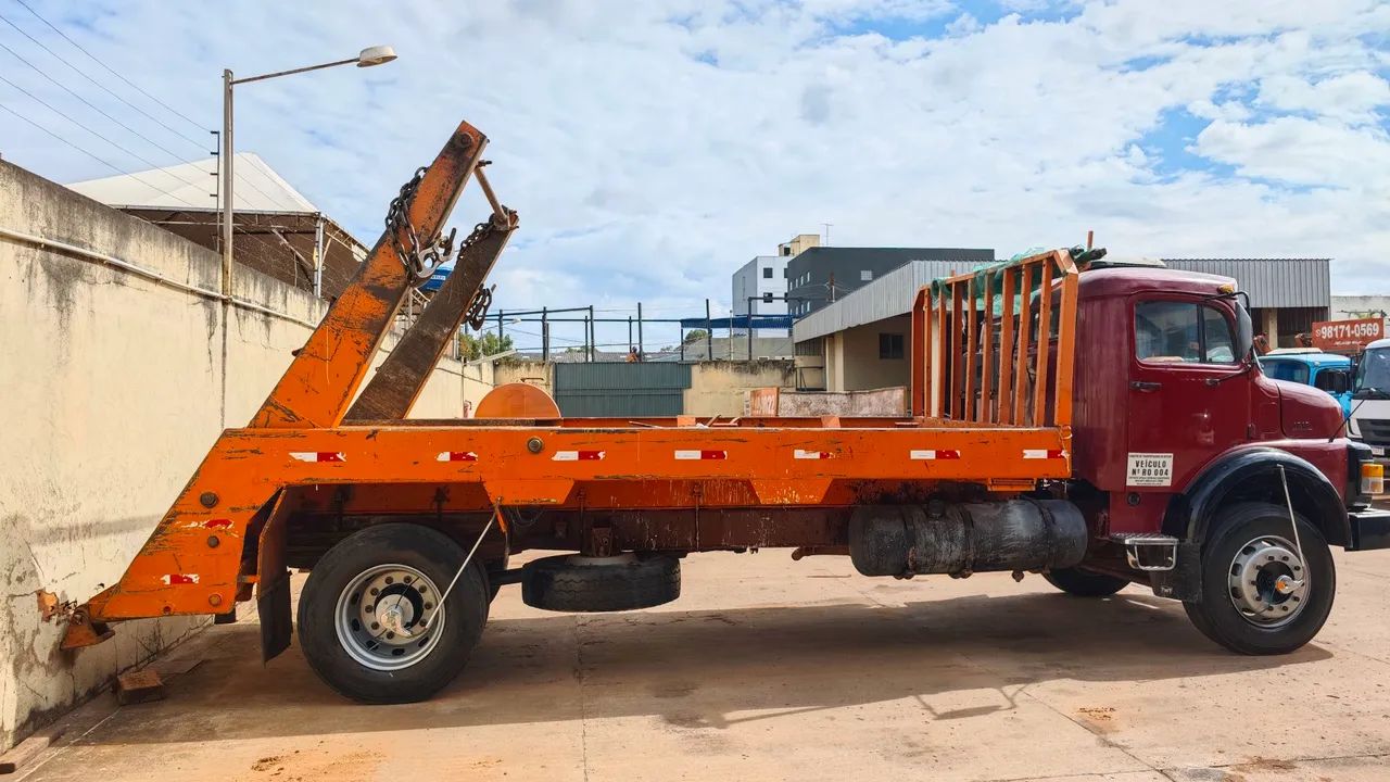 Caminhão Mercedes Benz 1318  1987 - Foto 5