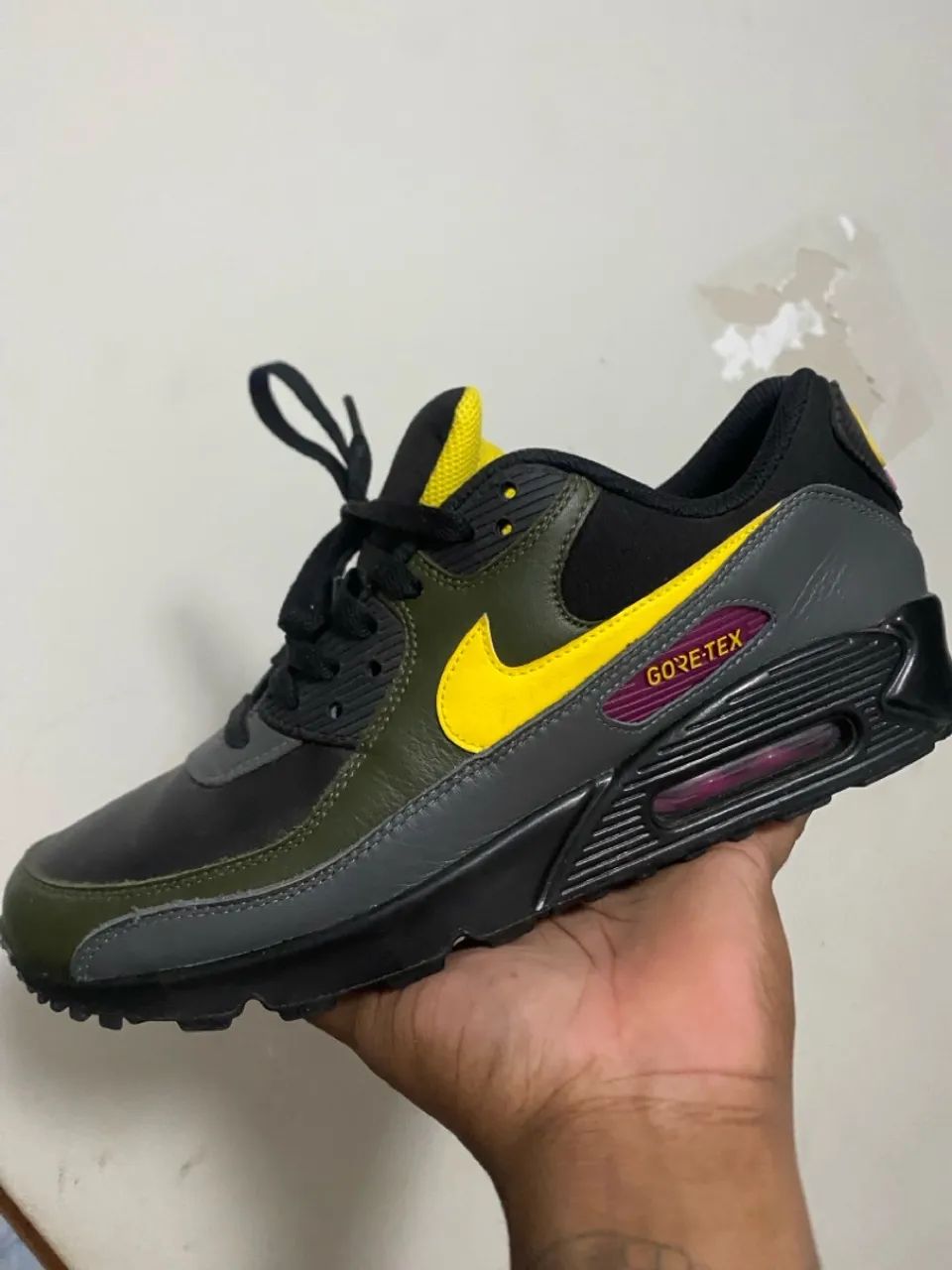 Usado 1 vez!! Nike Air Max 90 Gore-Tex - Verde Militar Edição única tamanho 42/43 