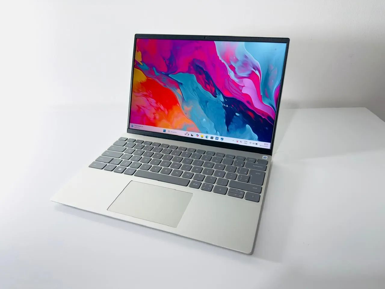 Notebook Dell I7-13th-16GB RAM-SSD 512GB-Tela QHD 