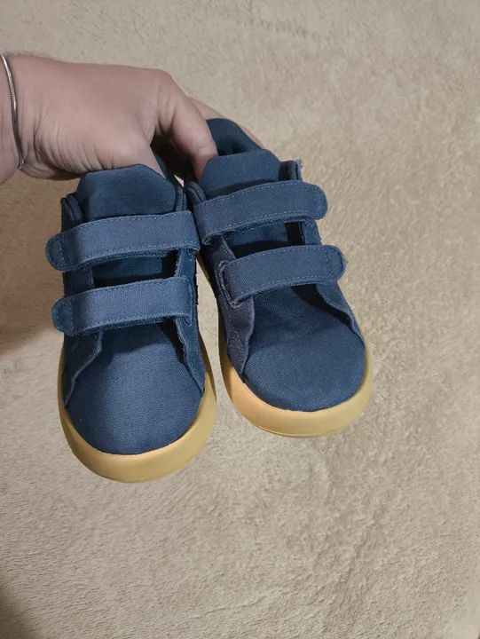 Adidas infantil Tam 25 Br  - Foto 3