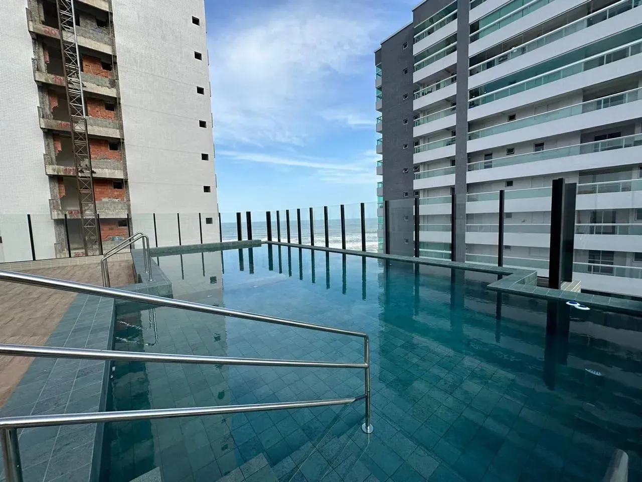 Apartamento para Venda em Praia Grande, Maracanã, 1 dormitório, 1 banheiro, 1 vaga