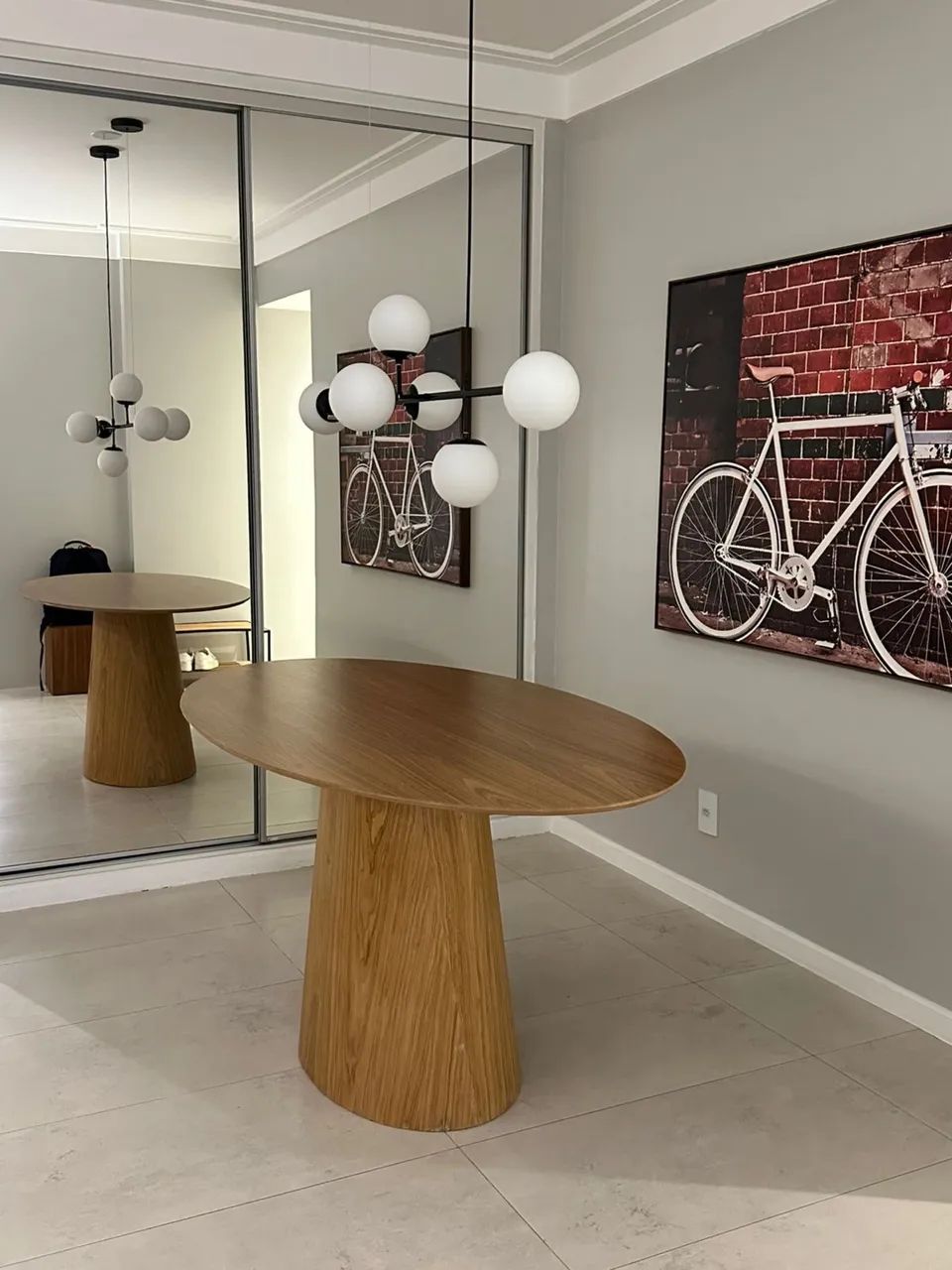 Mesa jantar cone oval 1,60X0,90 freijó 