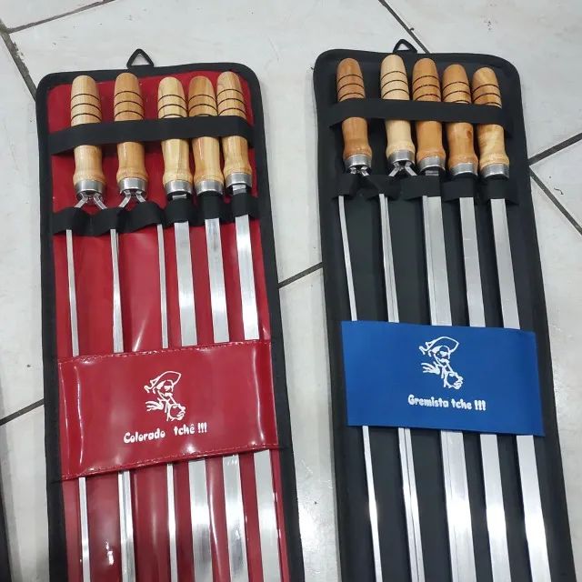 Kit de Espetos em Alumínio com Estojo - 85cm Cabo de Madeira - Foto 2