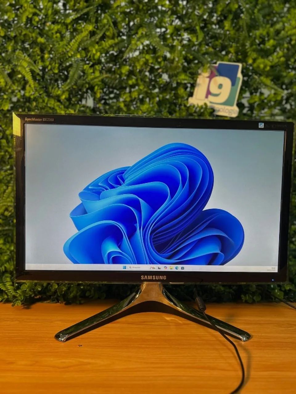 Monitor Samsung  23 polegadas 60Hz Model: BX2350 2x Hdmi  1x Vga  Alime - Foto 3