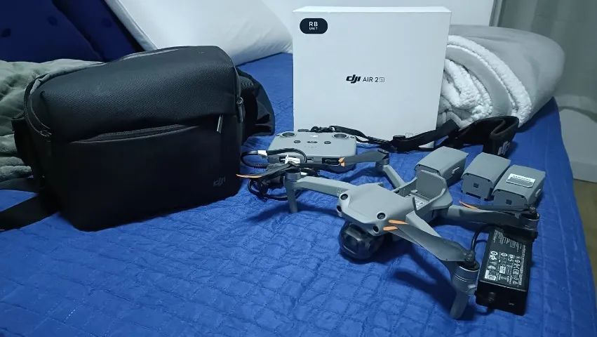 DJI AIR 2 S - FLY MORE COMBO63824555979395120