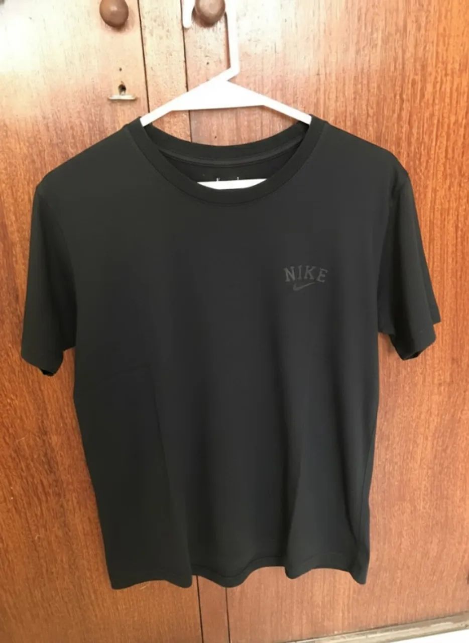 Camisa nike preta