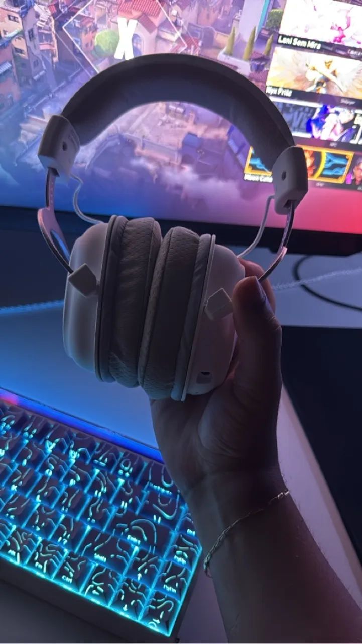 Kit Headset gamer Redragon Zeus + Microfone HyperX Solocast - Foto 4