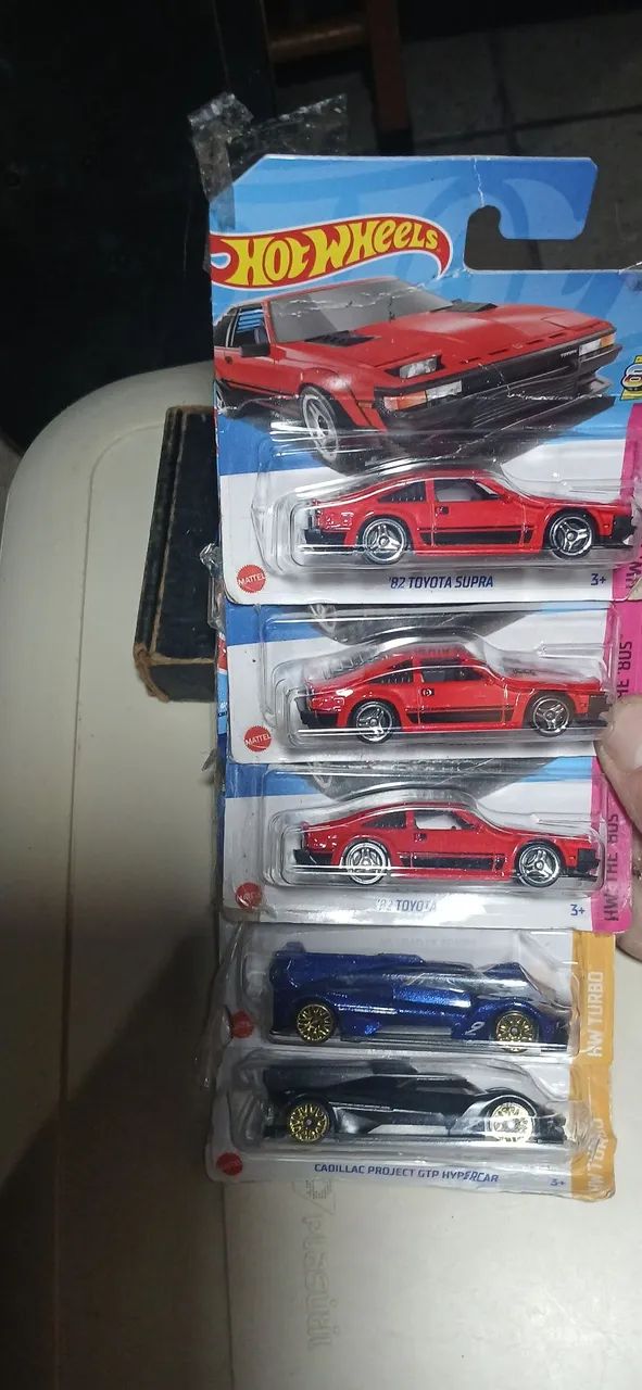 Hotwheels toyota supra 82 da serie the 80's