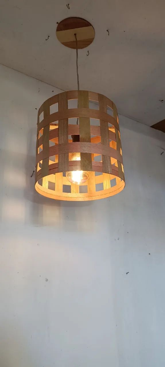 Luminária de Teto Artesanal em Madeira - Foto 5