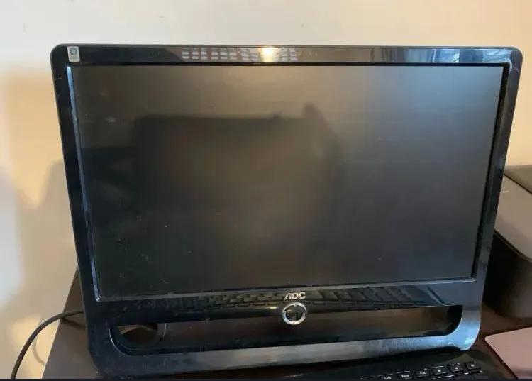 monitor AOC