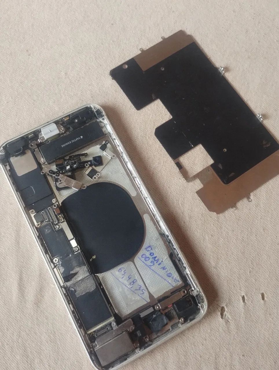 Placa do iPhone 8 PLUS tenho a senha do iCloud