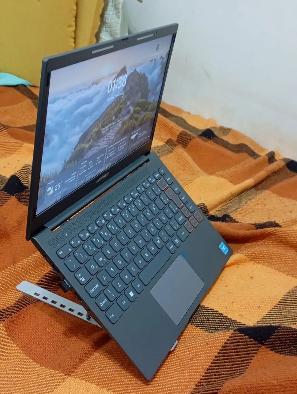 Notebook Positivo, Intel, ótimo estado! - Foto 3