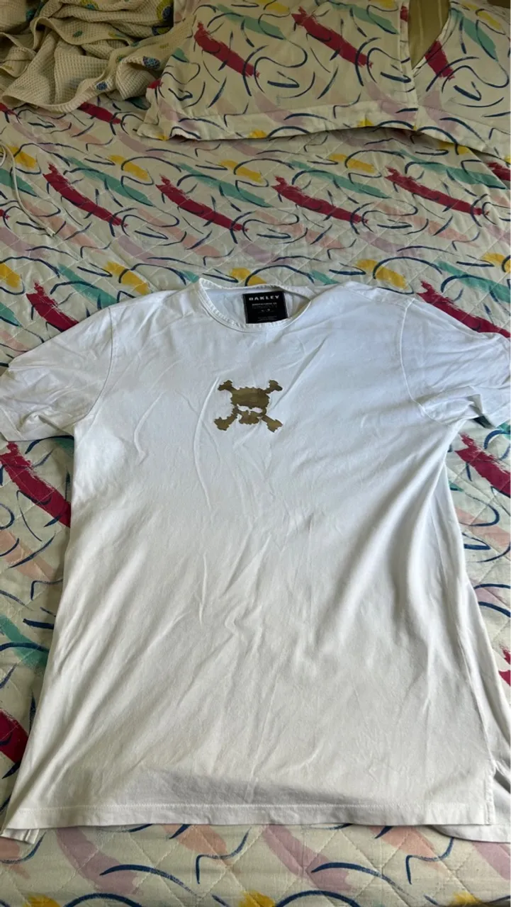 Camiseta Oakley Caveira