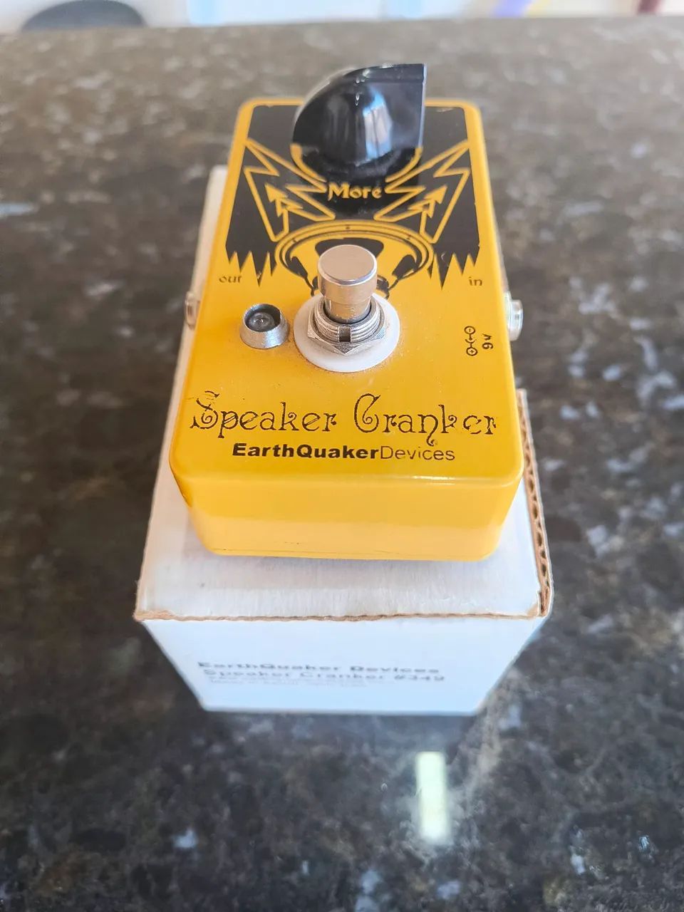 ギター EarthQuaker Devices Speaker Cranker ギター Earthquaker Devices Speaker Cranker Speaker Cranker