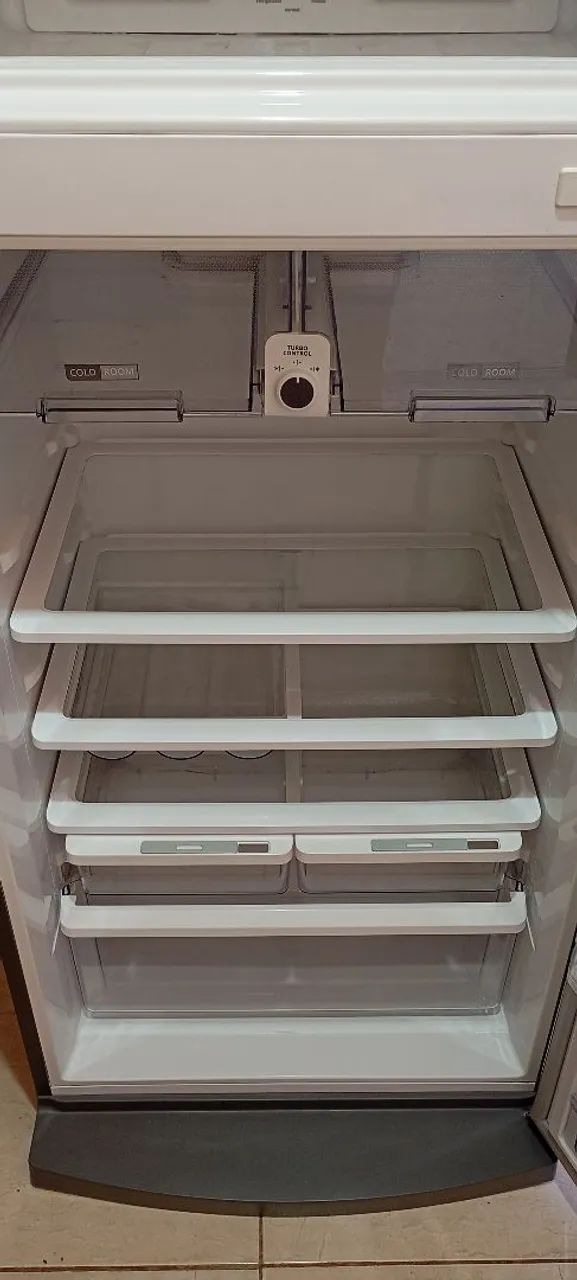 Vendo Geladeira Frost Free Duplex Brastemp  - Foto 3