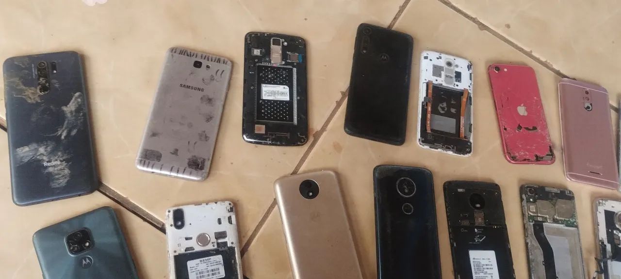 Celular retirada de peças  - Foto 4