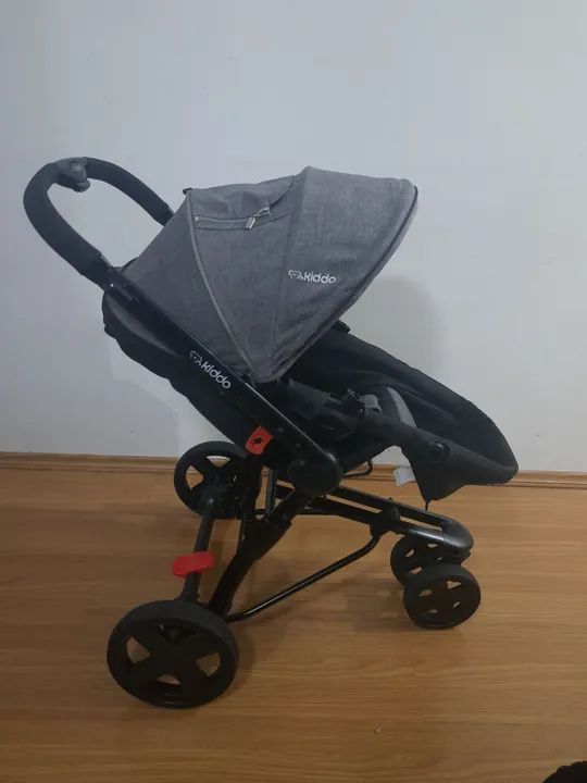 Carrinho de Bebê e Bebê Conforto - Completo e em Ótimo Estado! - Foto 6