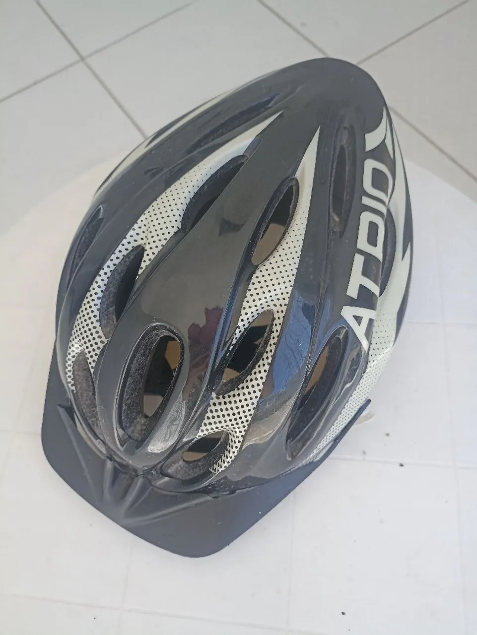 Capacete de Ciclismo Atrio
