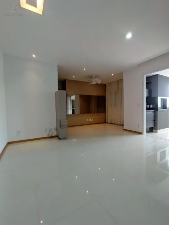 Apartamento à venda em Londrina, Gleba Palhano, com 2 quartos, com 82 m² - Foto 3