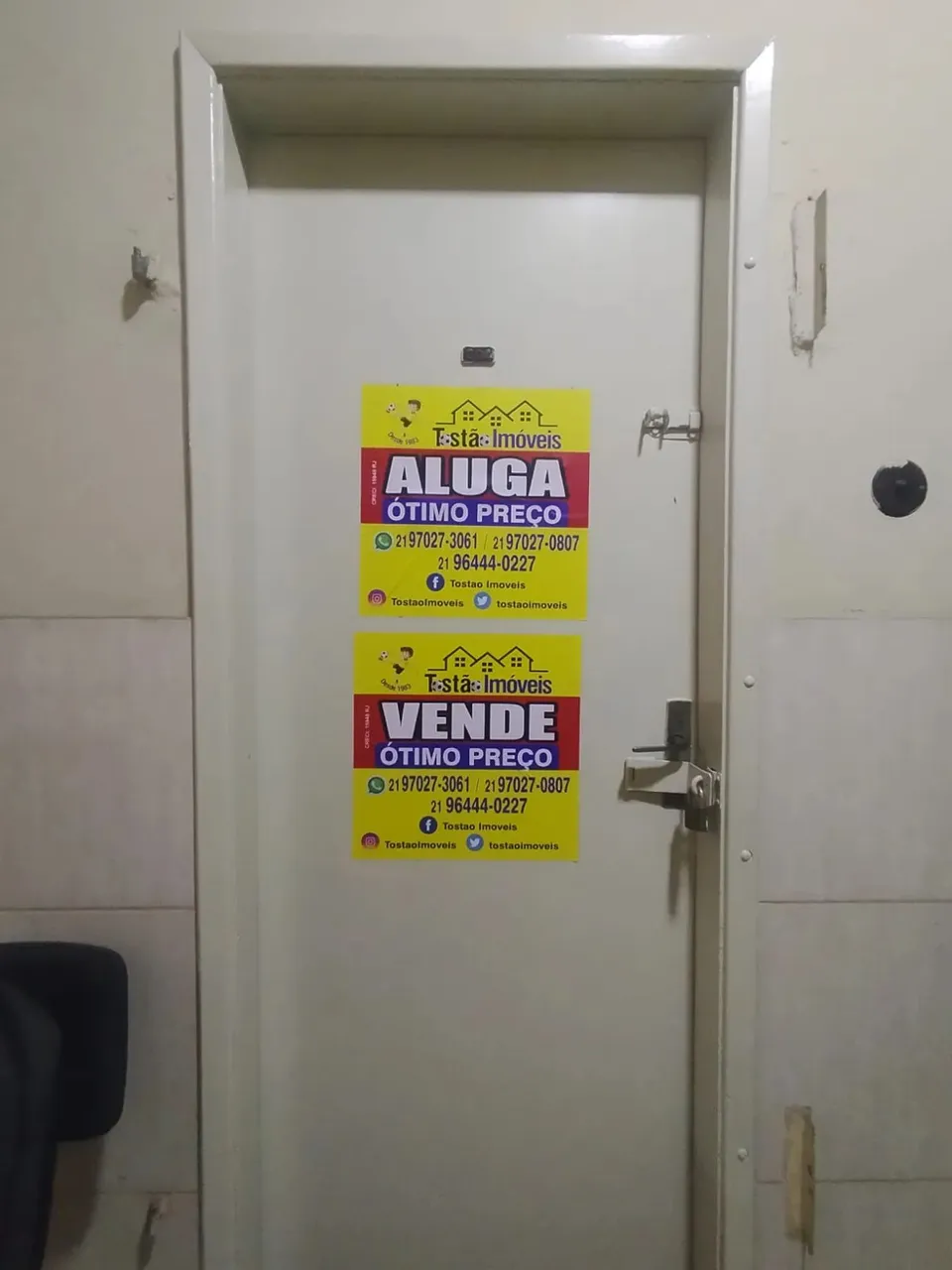 Sala com 30 metros quadrados em Marechal Hermes - Rio de Janeiro - RJ