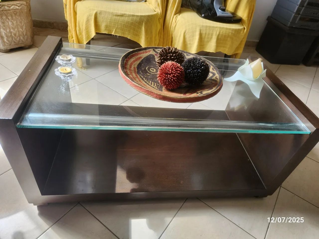 Mesa de Centro Moderna em Madeira e Vidro - Foto 3