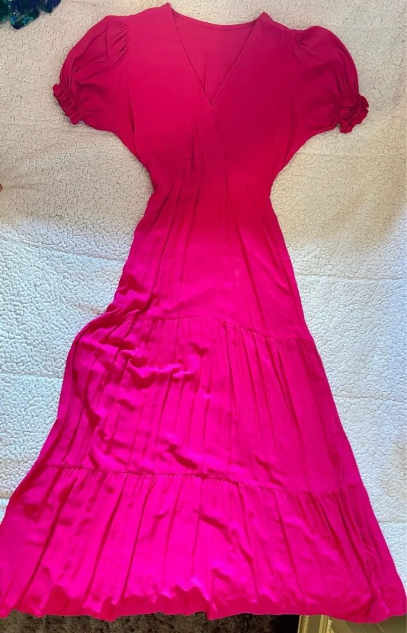 Vestido longo rosa com detalhe drapeado - Foto 3