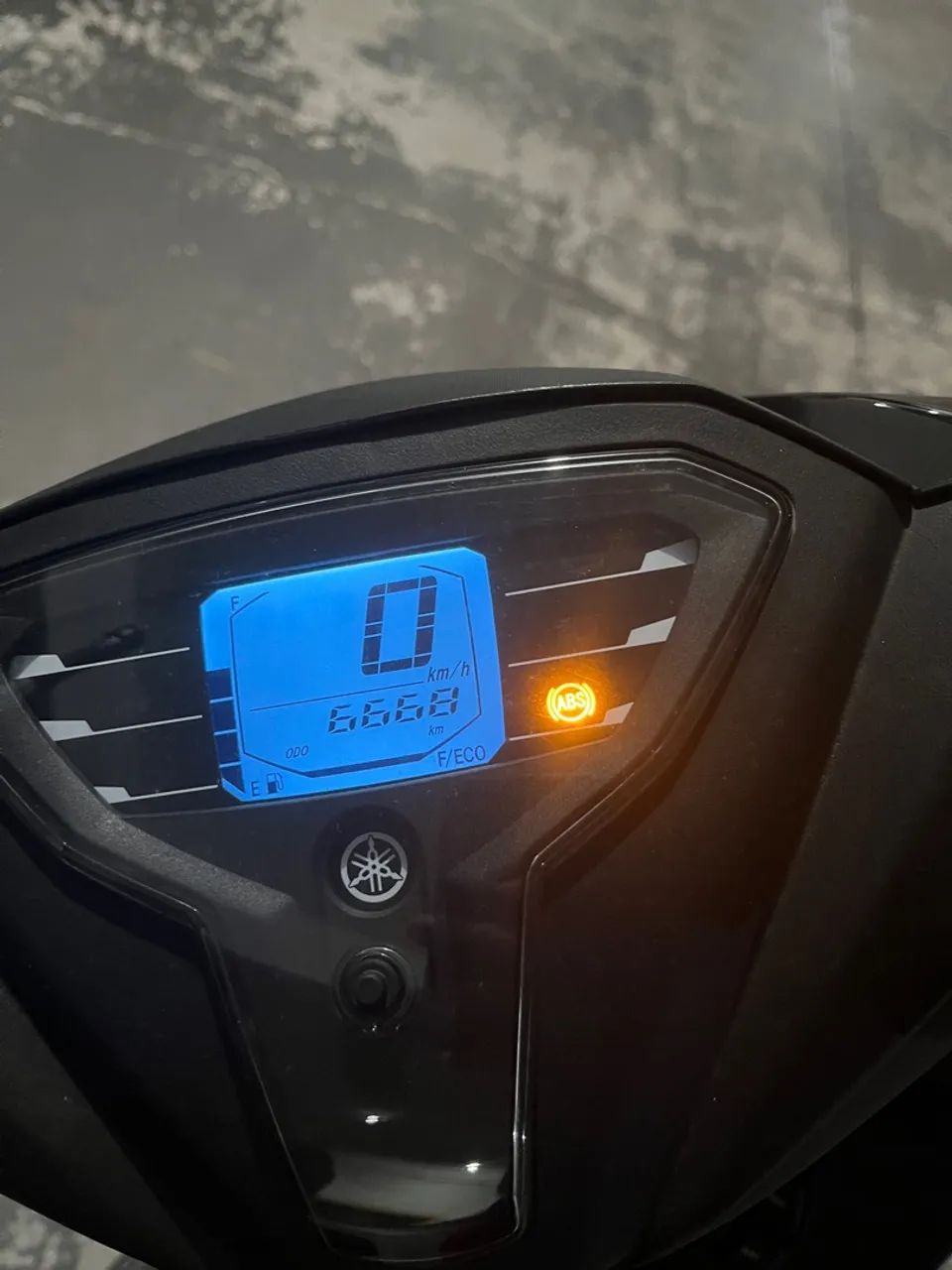 YAMAHA Fluo 125 ABS