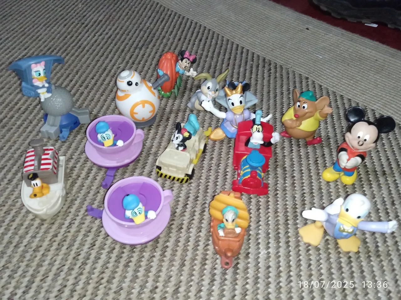 Coleção Disney - Miniaturas de Personagens - Foto 4