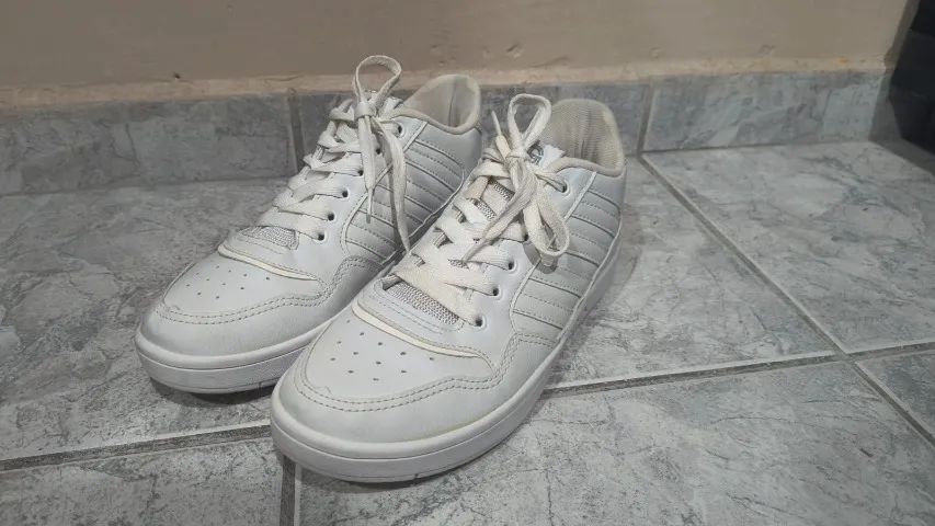 Tênis Branco Logus