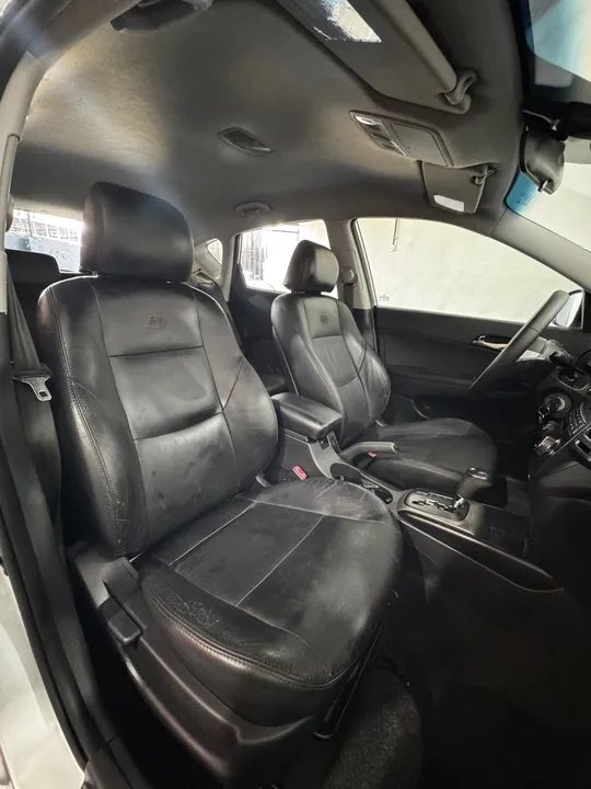 HYUNDAI I30 2.0 AUTOMÁTICO  - Foto 5