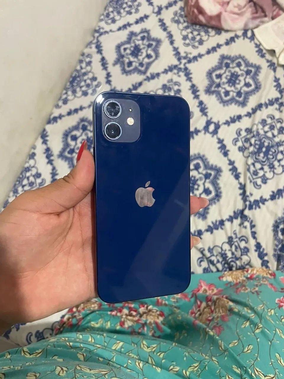iPhone 12 azul  - Foto 2