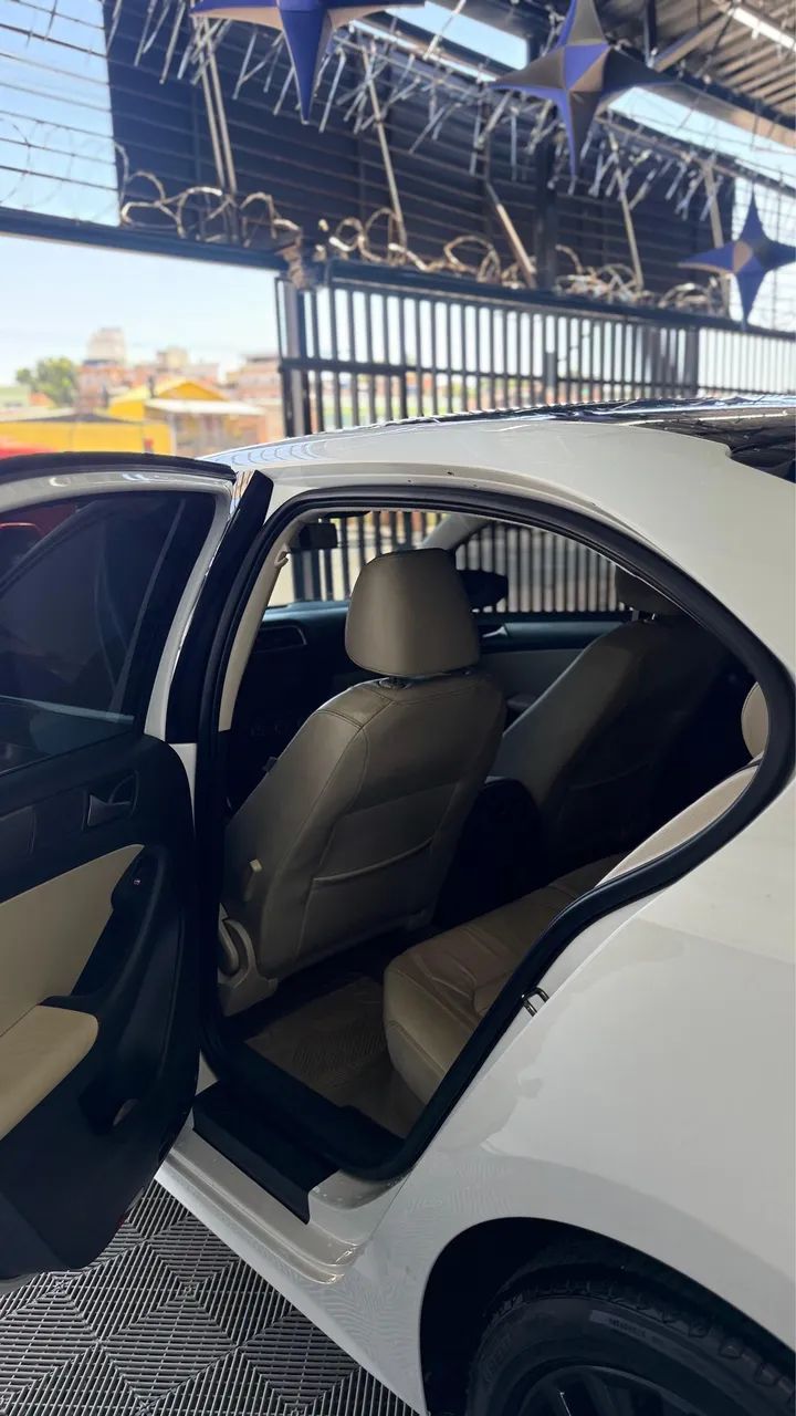 Volkswagen Jetta Highline 2.0 TSI 16V 4P Tiptronic 2013 - Foto 9