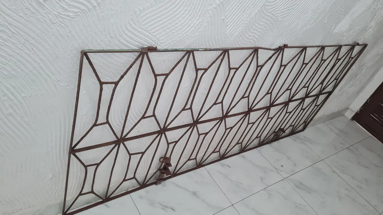 Grade de proteção para janelas