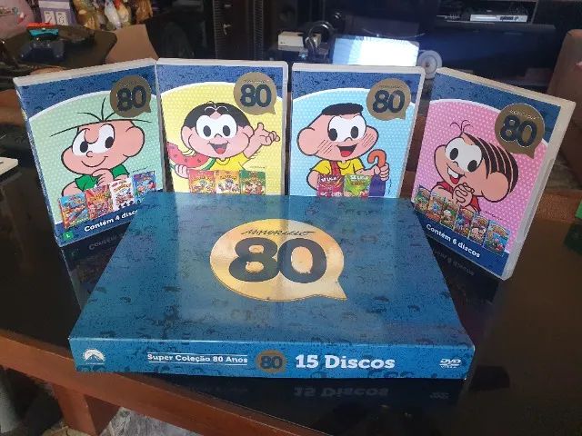 Box comemorativo 80 anos Turma da Mônica com 15 DVDs