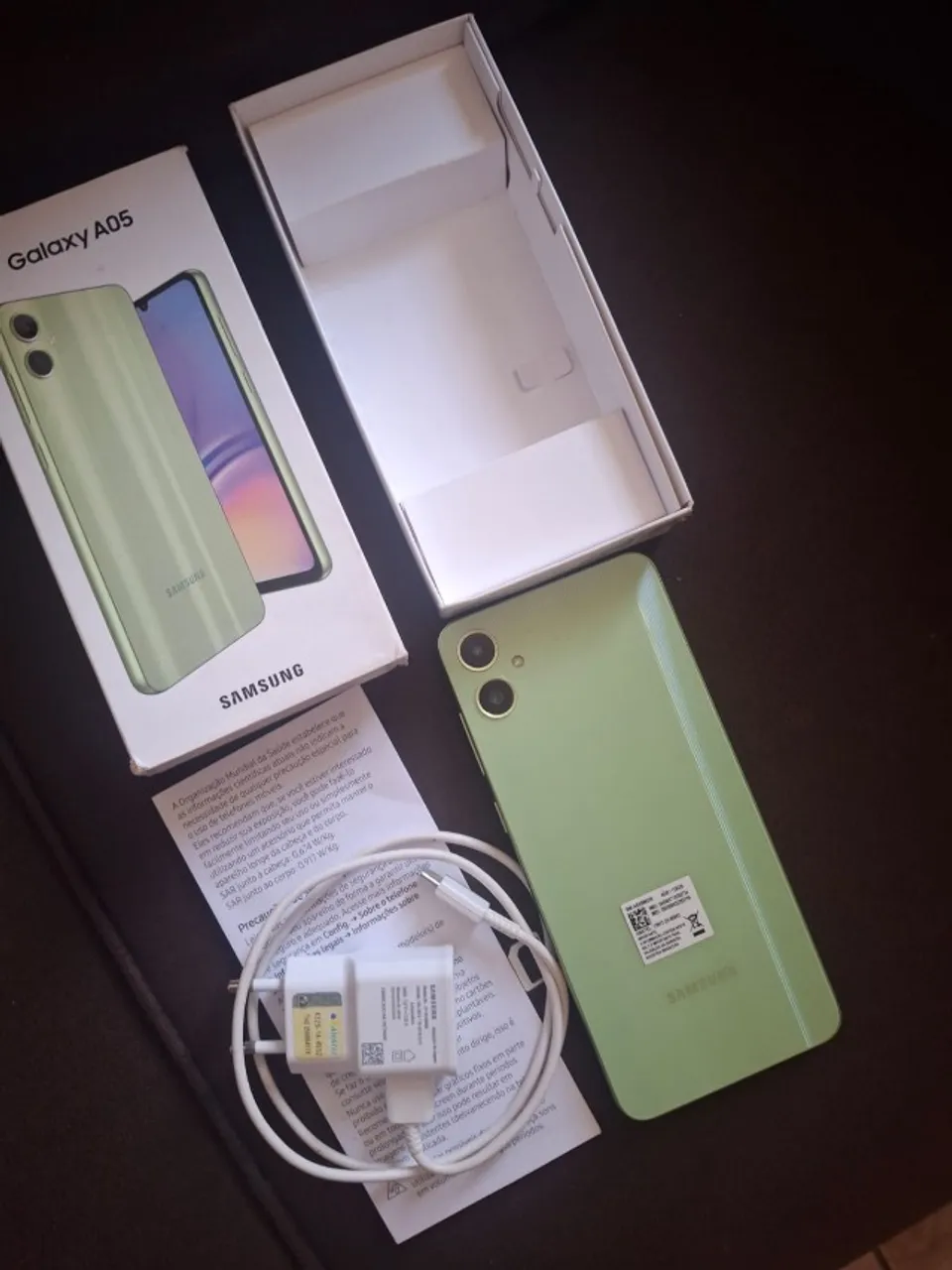 Celular estado novo