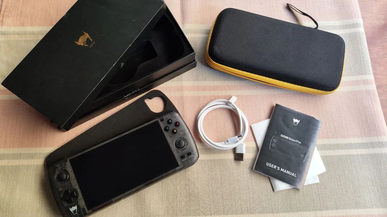 Ayn Odin Pro BLACK - 8Gb RAM 640Gb memória - Consoles de Vídeo