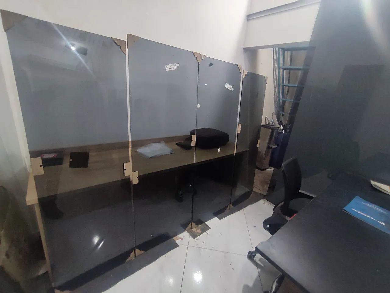 Janela blindex fumê 2,00x1,50 COMPLETA com trilhos e acessórios não entrego 