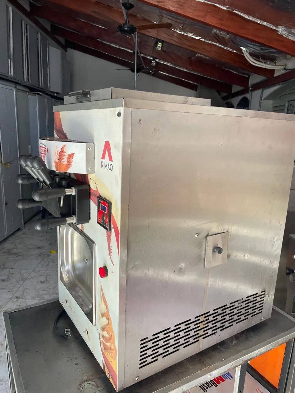 Máquina de sorvete 3 bicos - Foto 3