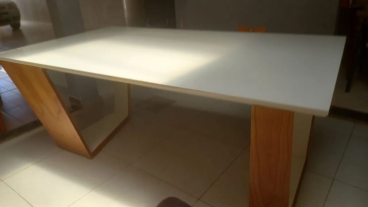 Mesa de Centro Moderna em Madeira e Vidro - Foto 2