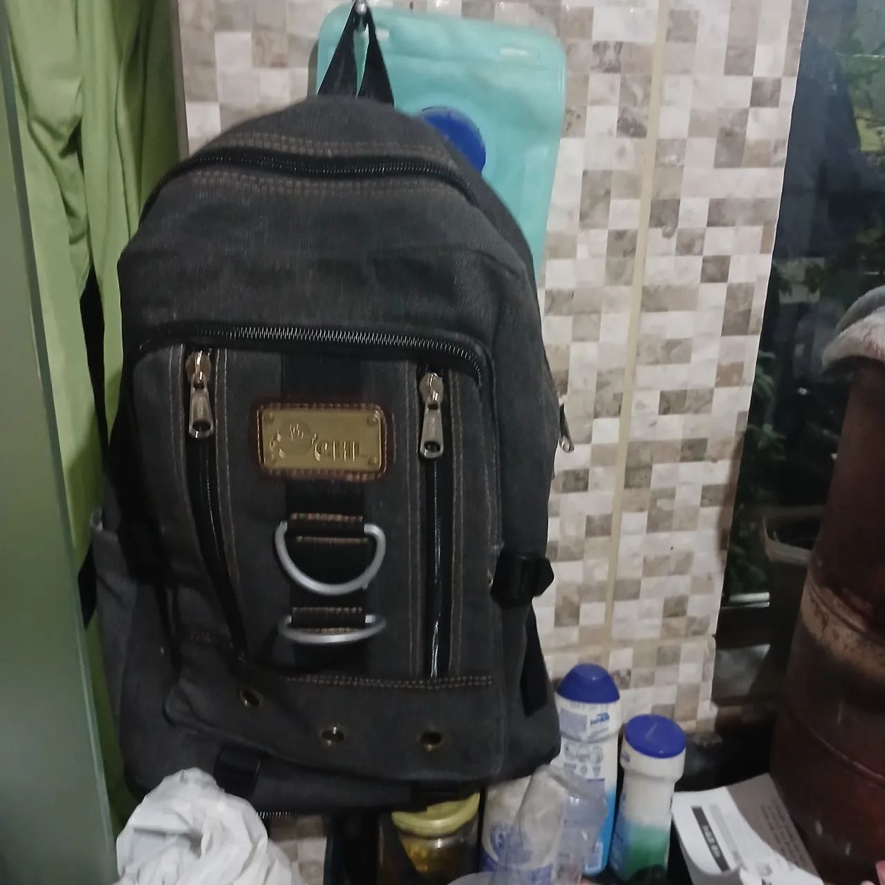 Mochila de lona semi nova - Foto 5