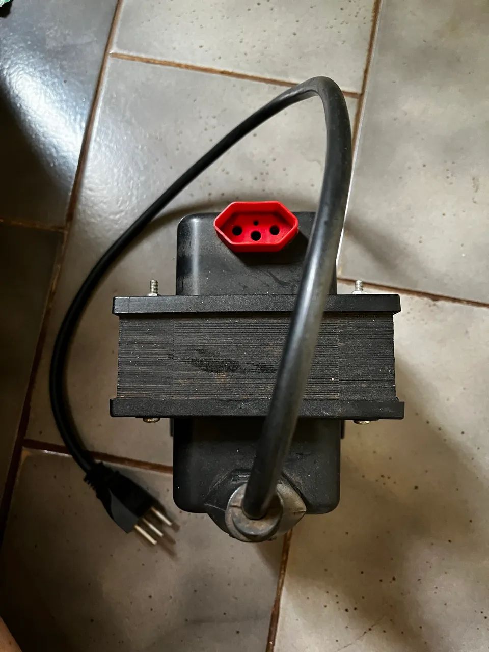 Transformador Bivolt 7000VA - Foto 3